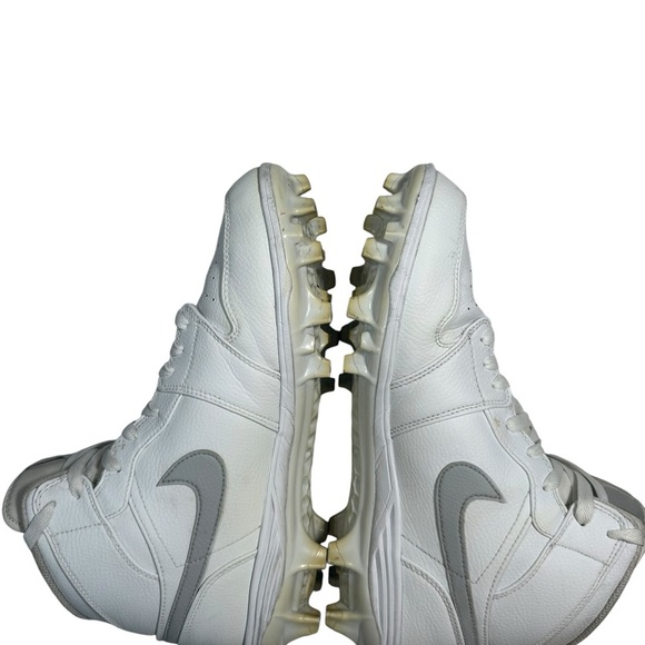 Nike Air Jordan White and Gray Athletic Shoes - Picture 6 of 16